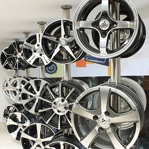 Custom Wheels and Rims in Phoenix, OR, Medford, OR, Central Point, OR